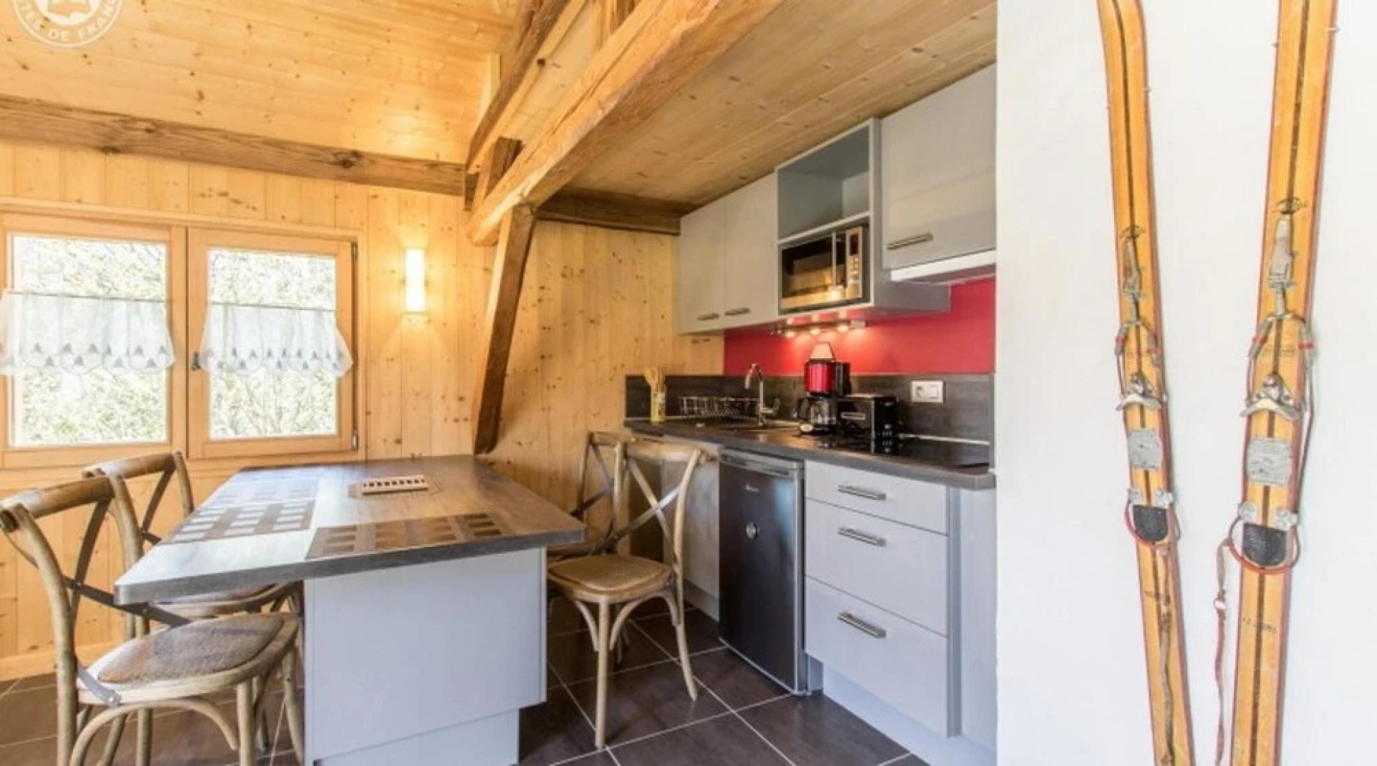 Apartment with One Bedroom in Taninges, with Wonderful Mountain View, Furnished Balcony And Wifi - 7 Km From the Slopes