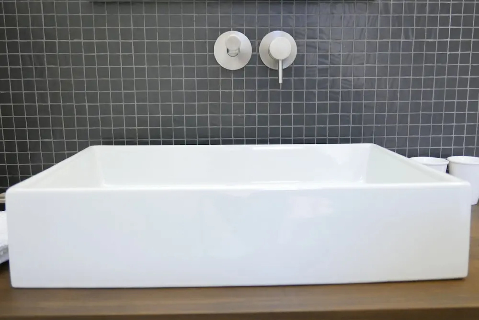 Tour Sarrazine de Montaren