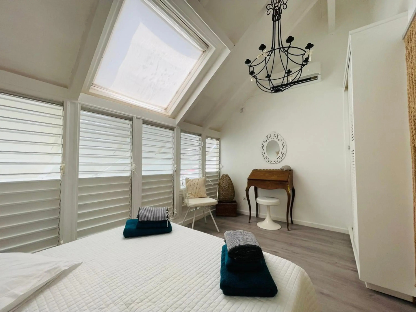 Blue Lagoon, cottage les pieds dans l eau