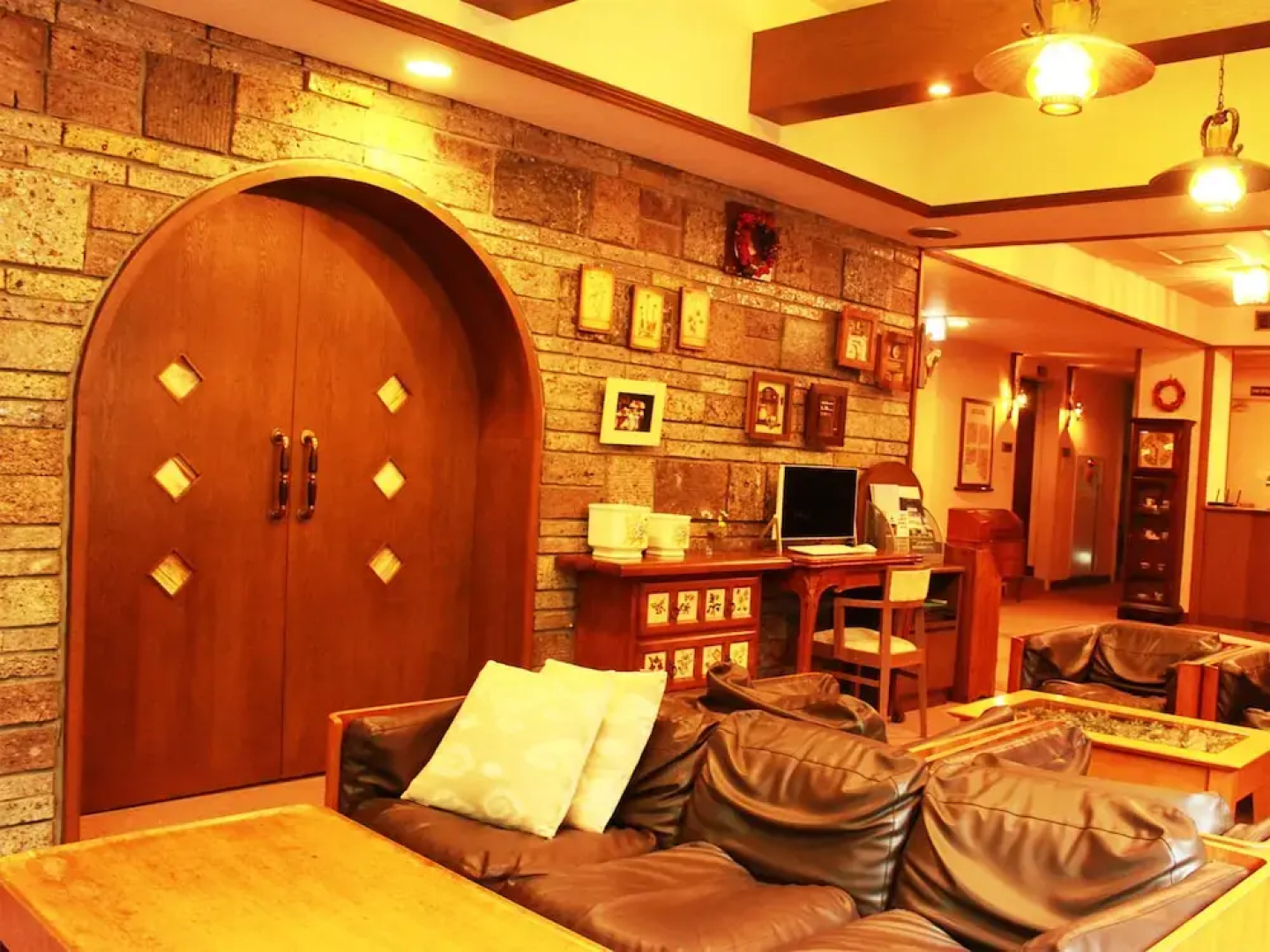 Hotel Astoria (Nagano)
