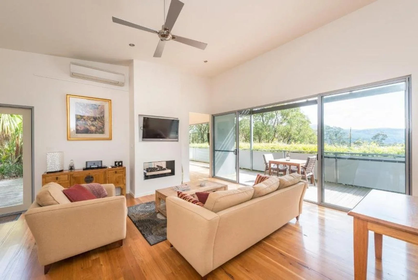 The Drawing Rooms of Berry