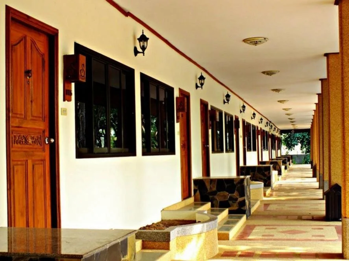 Siam River Resort