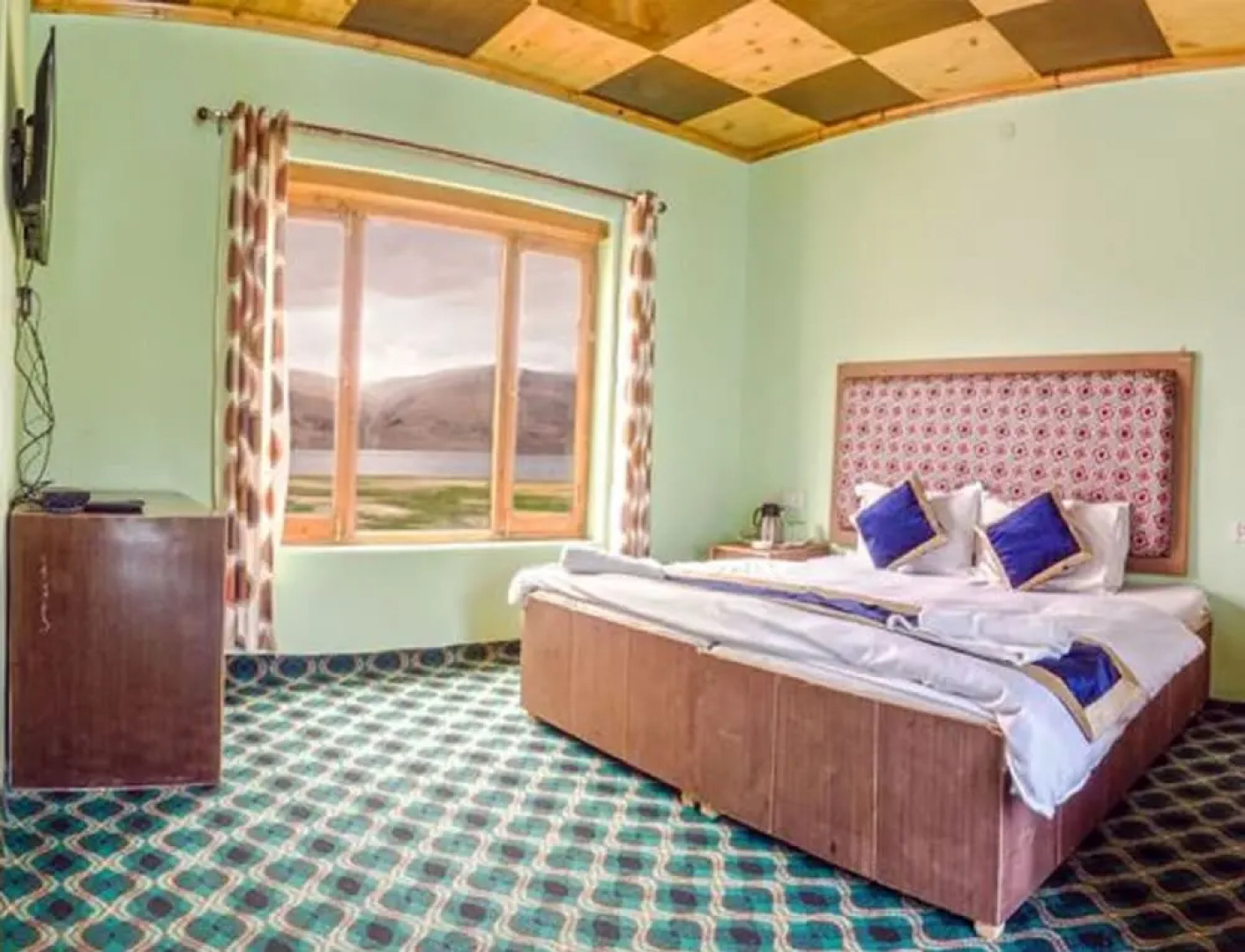 TIH Tsomoriri Hotel Lake View