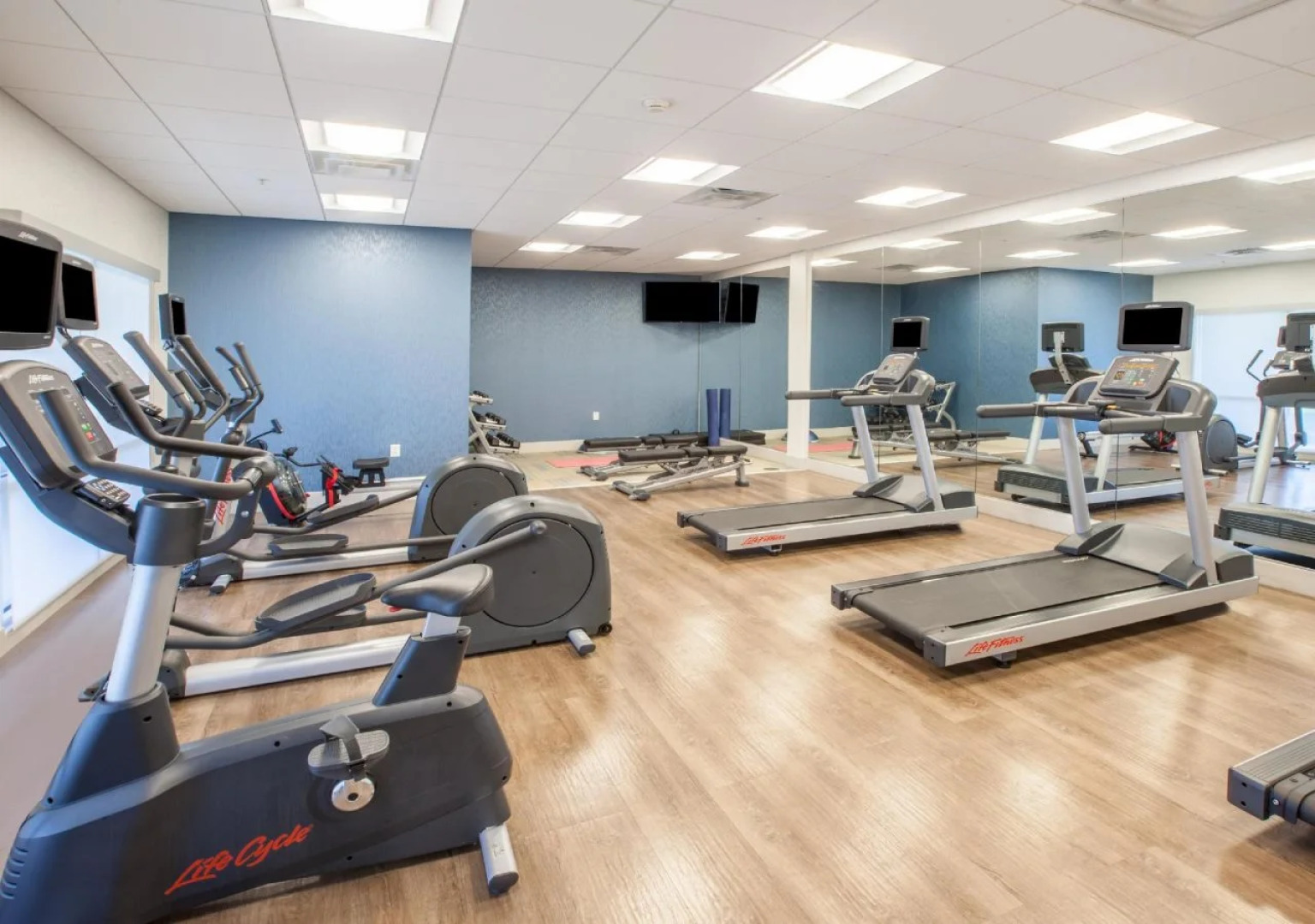 Holiday Inn Express & Suites Indianapolis NE - Noblesville by IHG