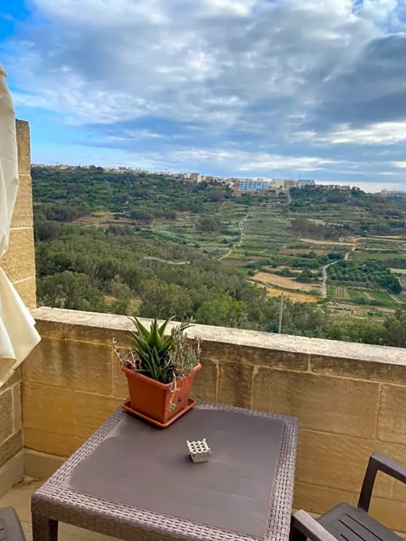 Gozo Hills Bed and Breakfast