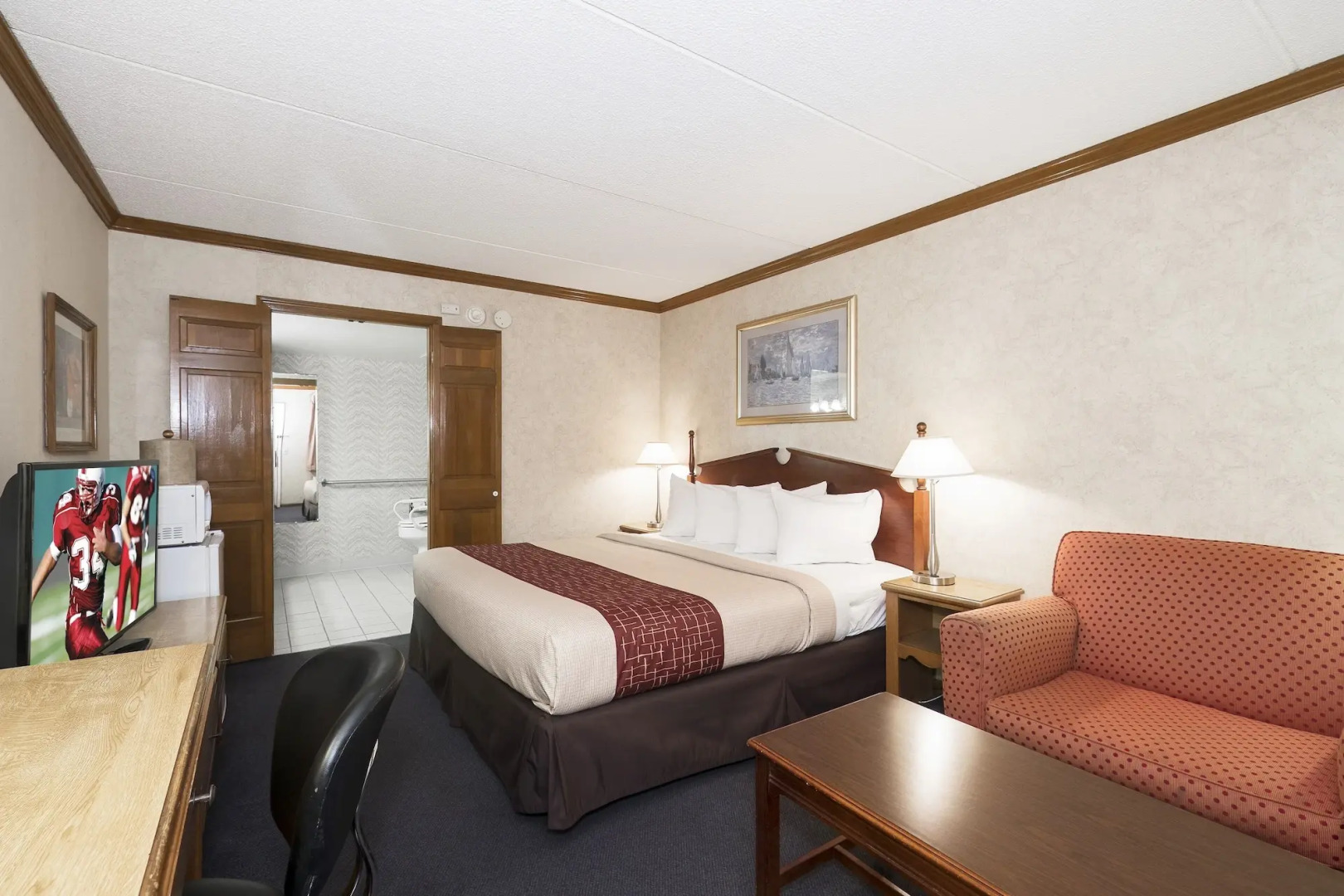 Red Roof Inn Uhrichsville