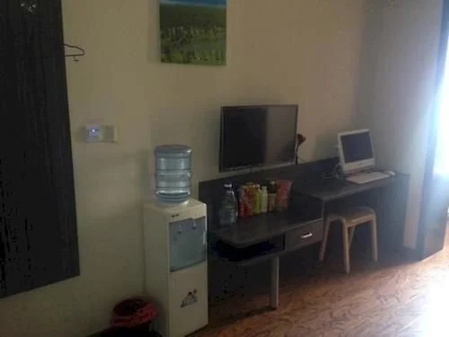Yingxian County Super 8 Hotel
