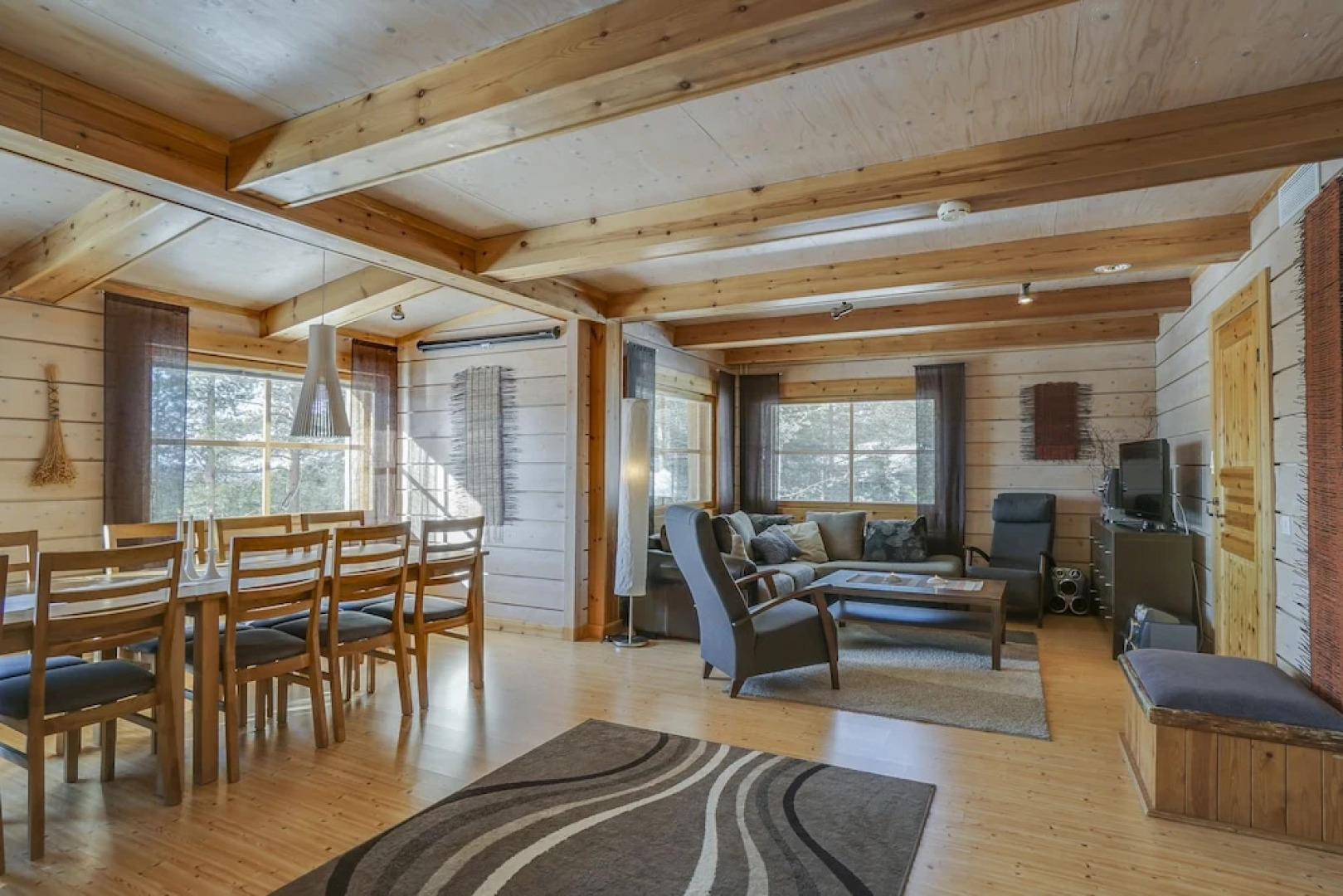 Ruka Safaris - Karhun Maja