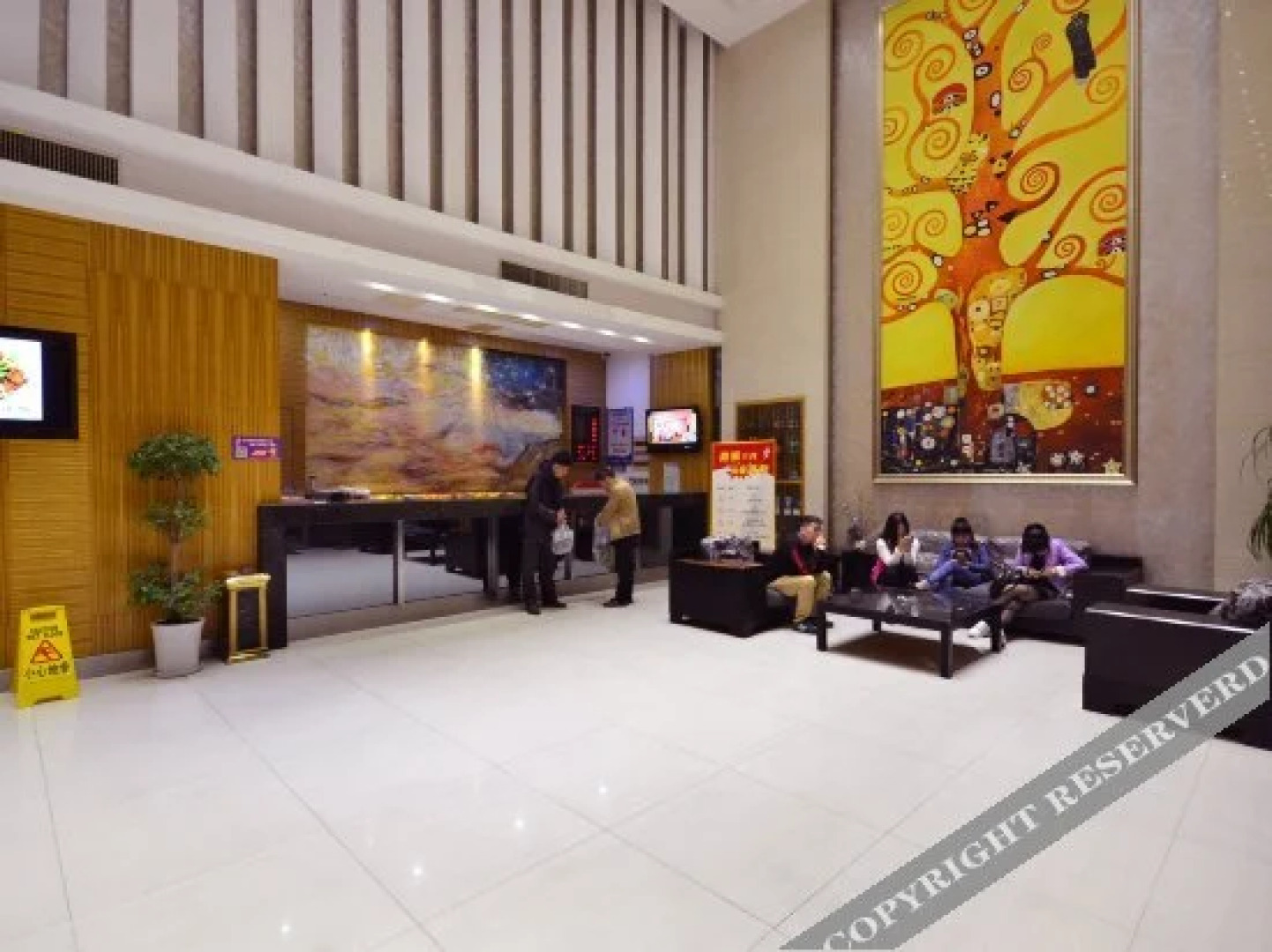 Xinjinshi Fashion Hotel