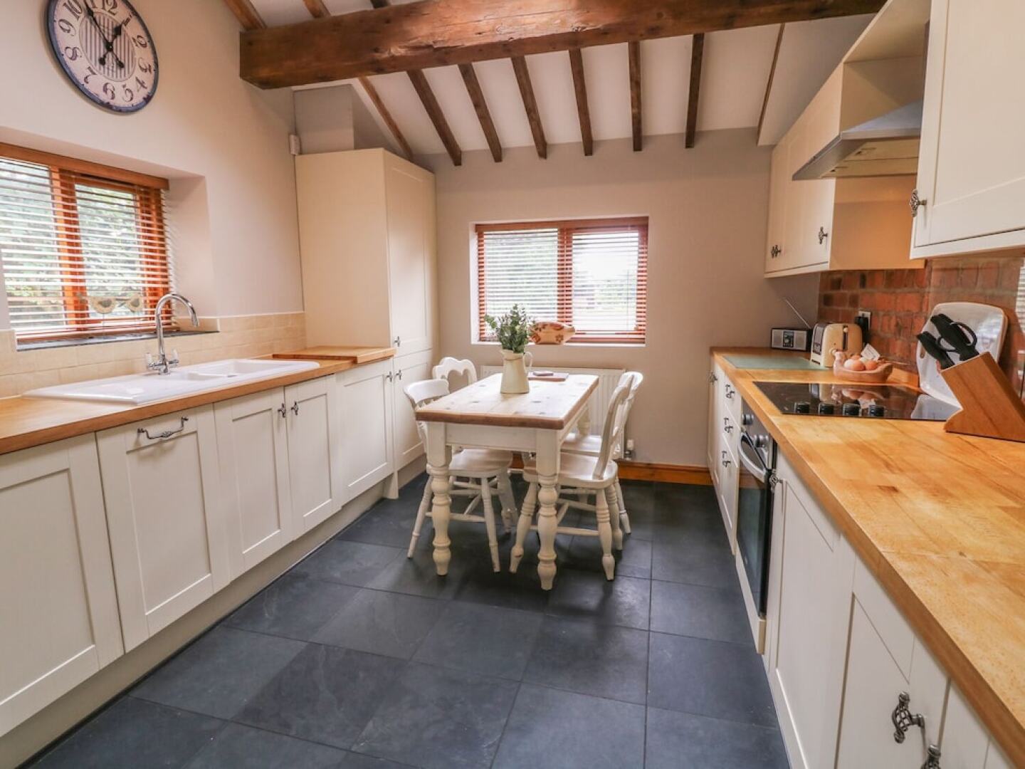 Barn Owl Cottage At Crook Hall Farm