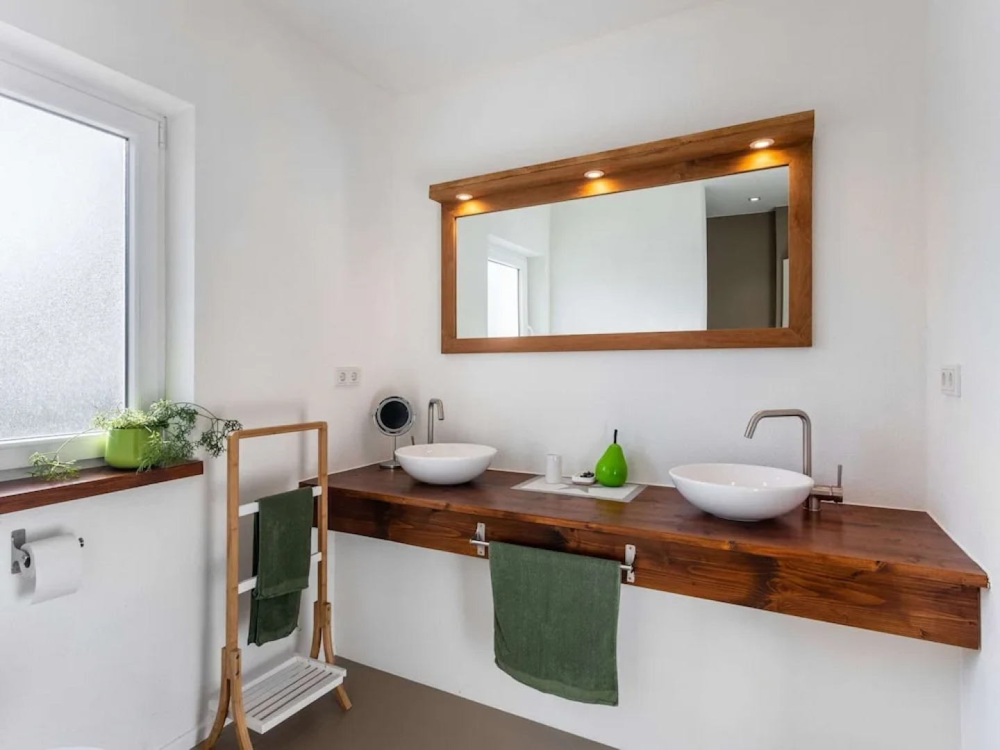 Snug Apartment in Birresborn With Garden