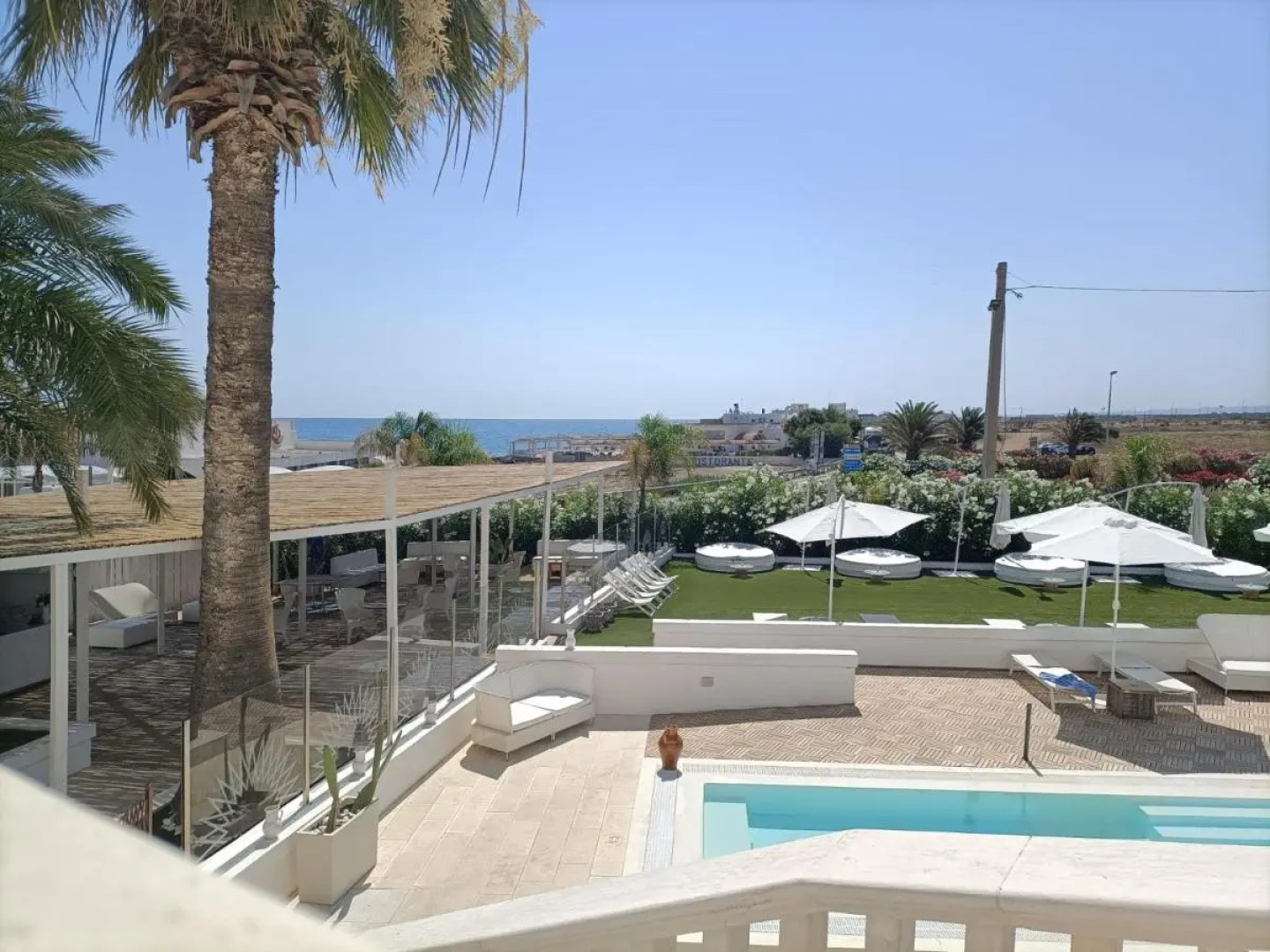 Bianco Riccio Suite Hotel