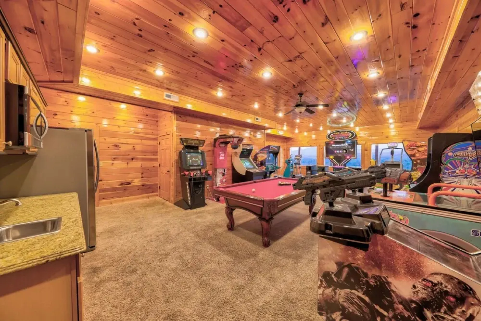 Serenity Mountain Pool Lodge - Nine Bedroom Cabin