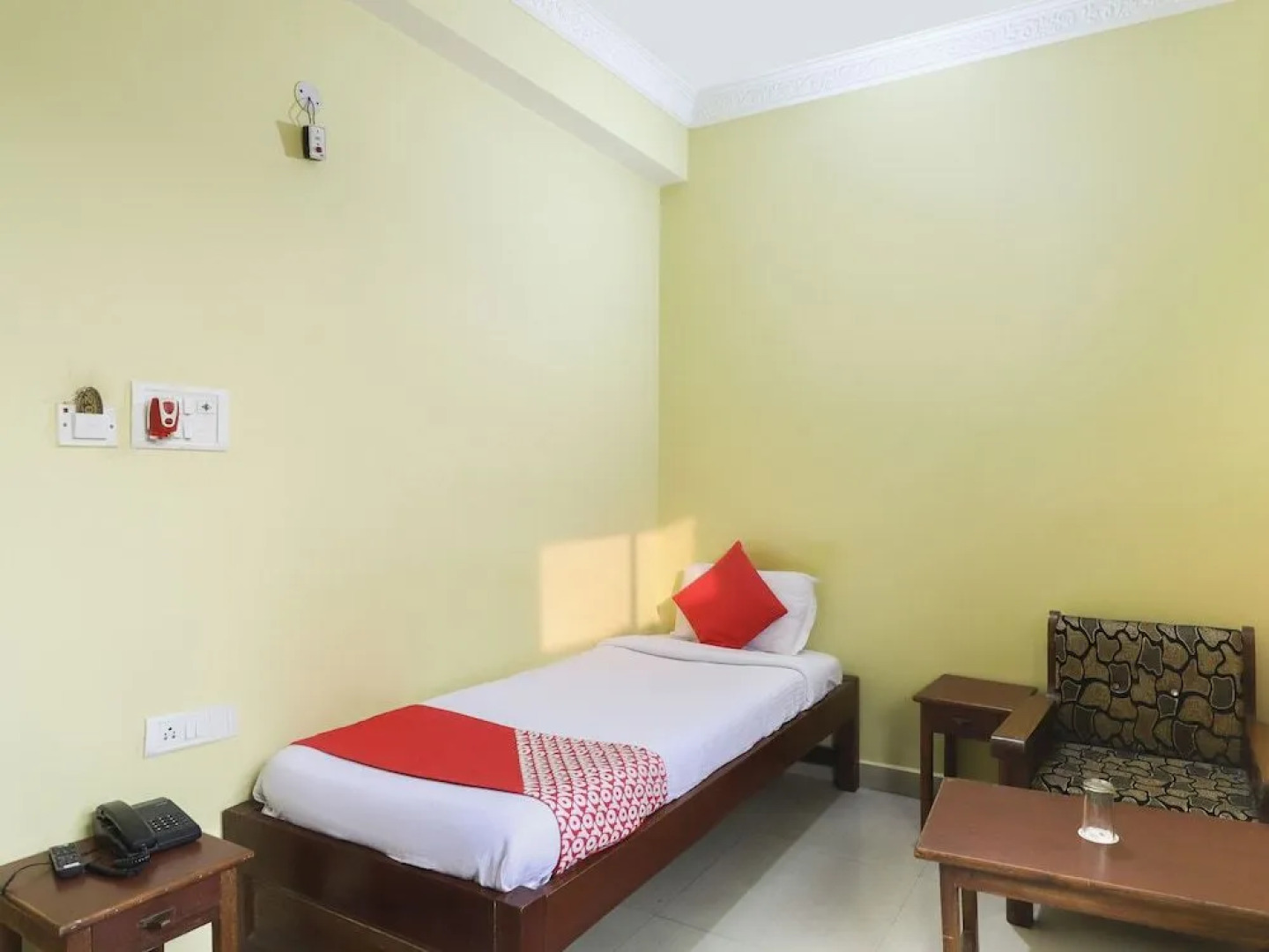 OYO 35441 Hotel Ravi Vinay