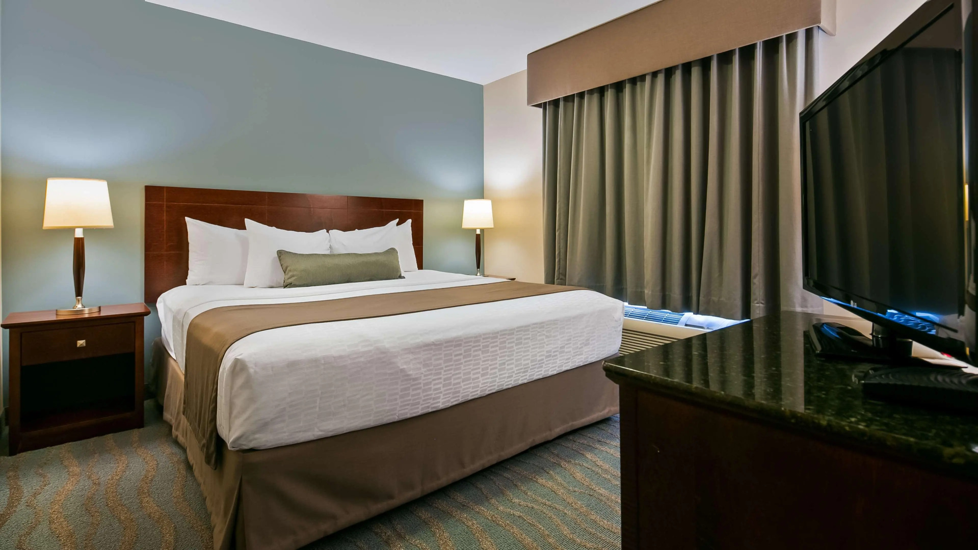 Best Western Rocky Mountain House Inn & Suites