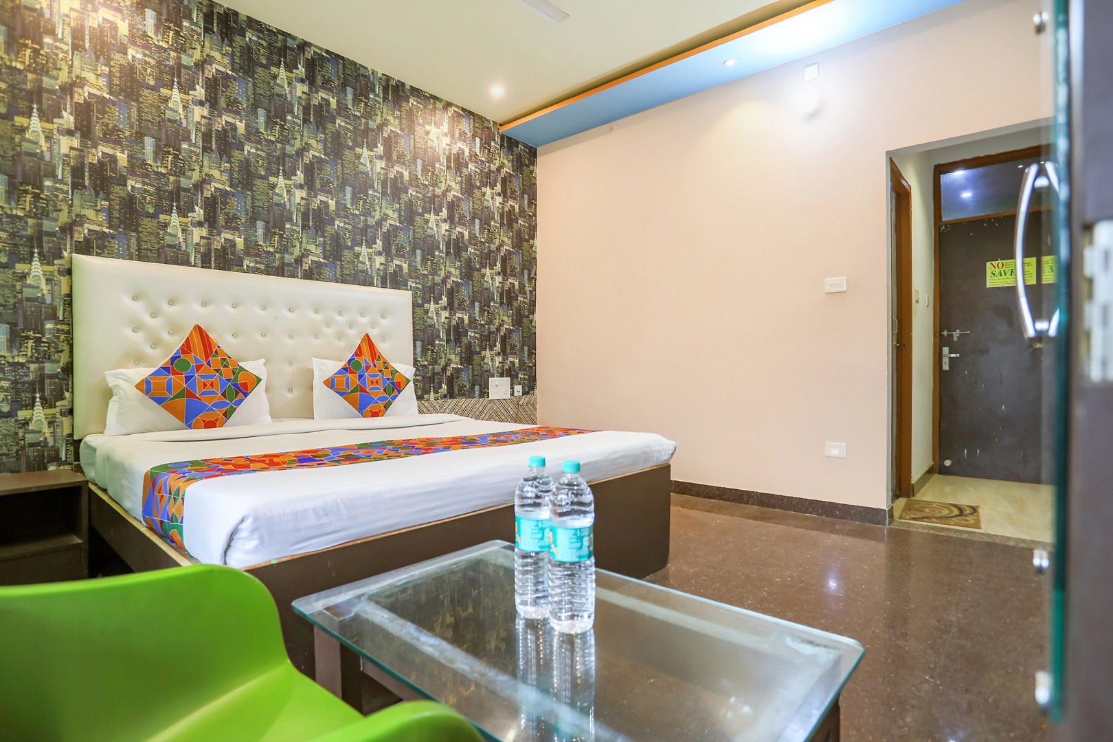 Fabhotel Kriti Green