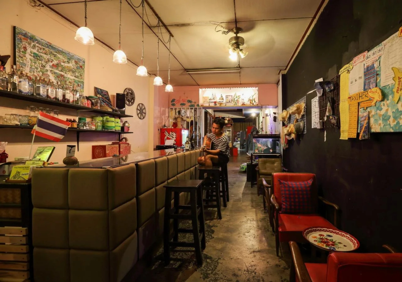 Phuket 43 Guesthouse