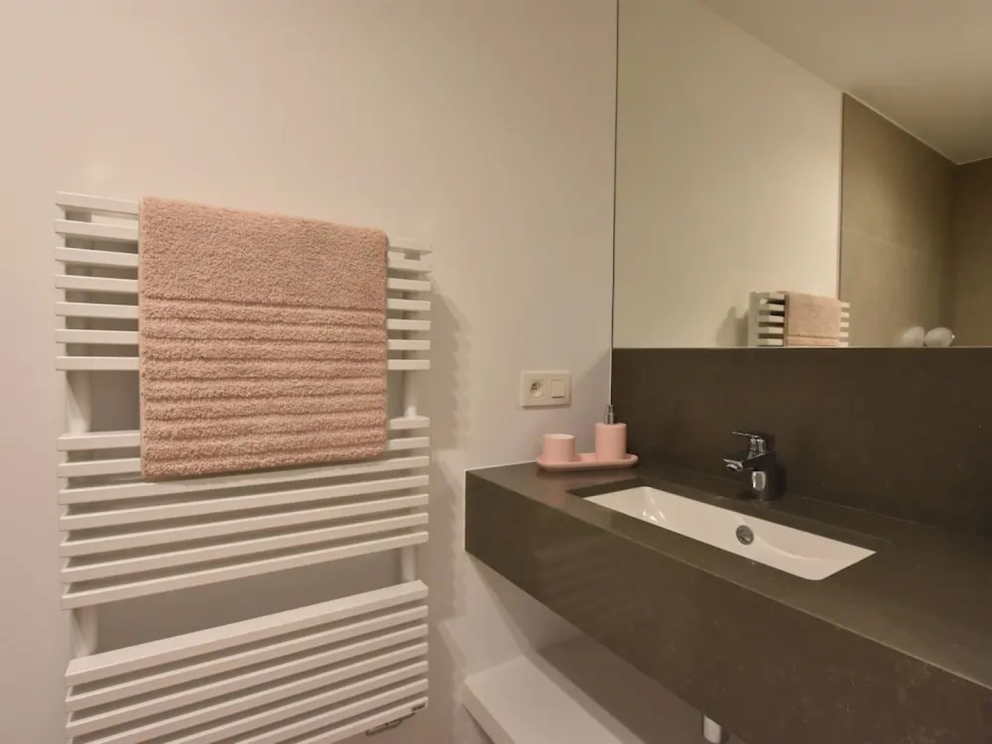 Bright Coastal Family Escape