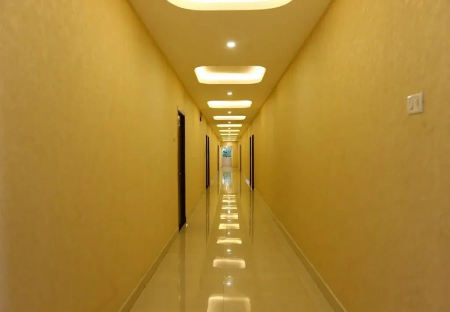 RB Grand Residency by OYO Rooms