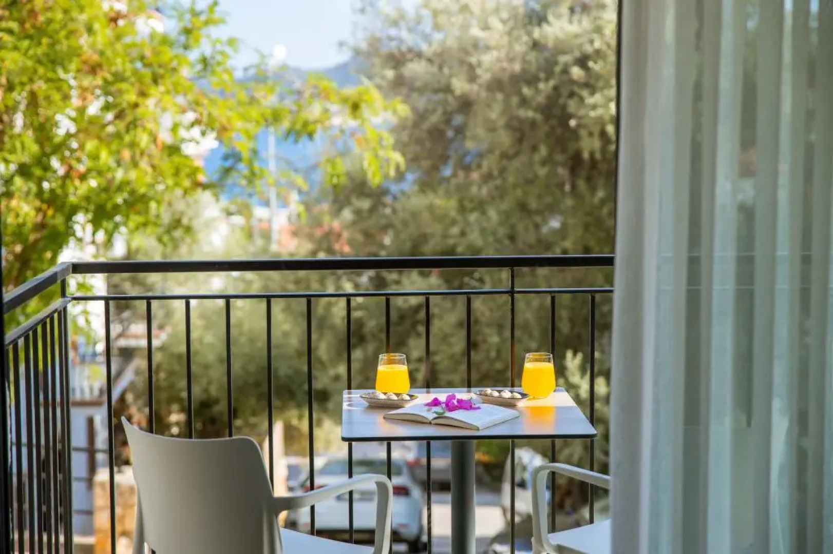 Отель Sole Suites