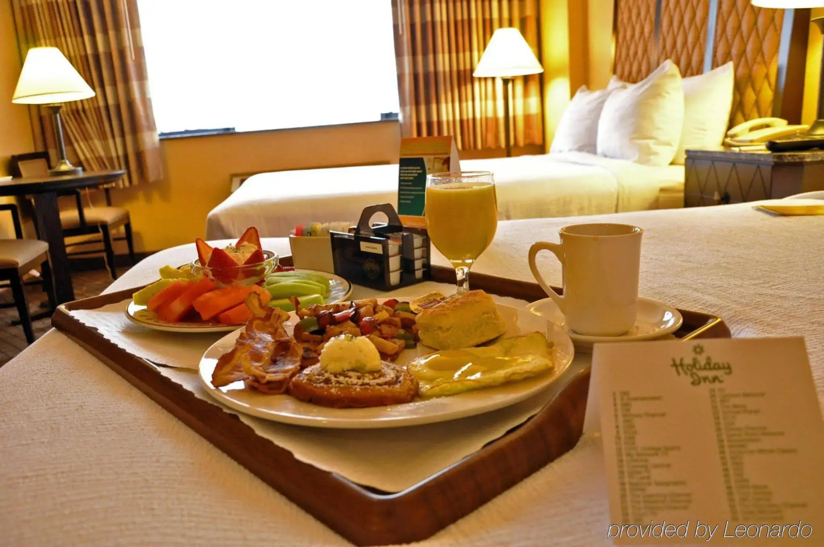 Holiday Inn Long Beach-Downtown Area