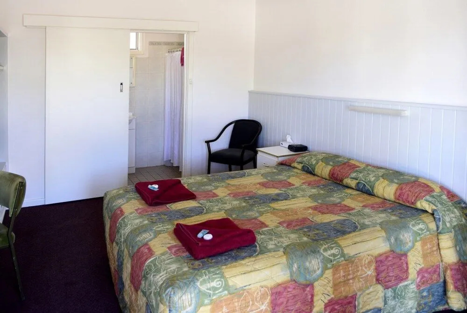 Travelway Motel