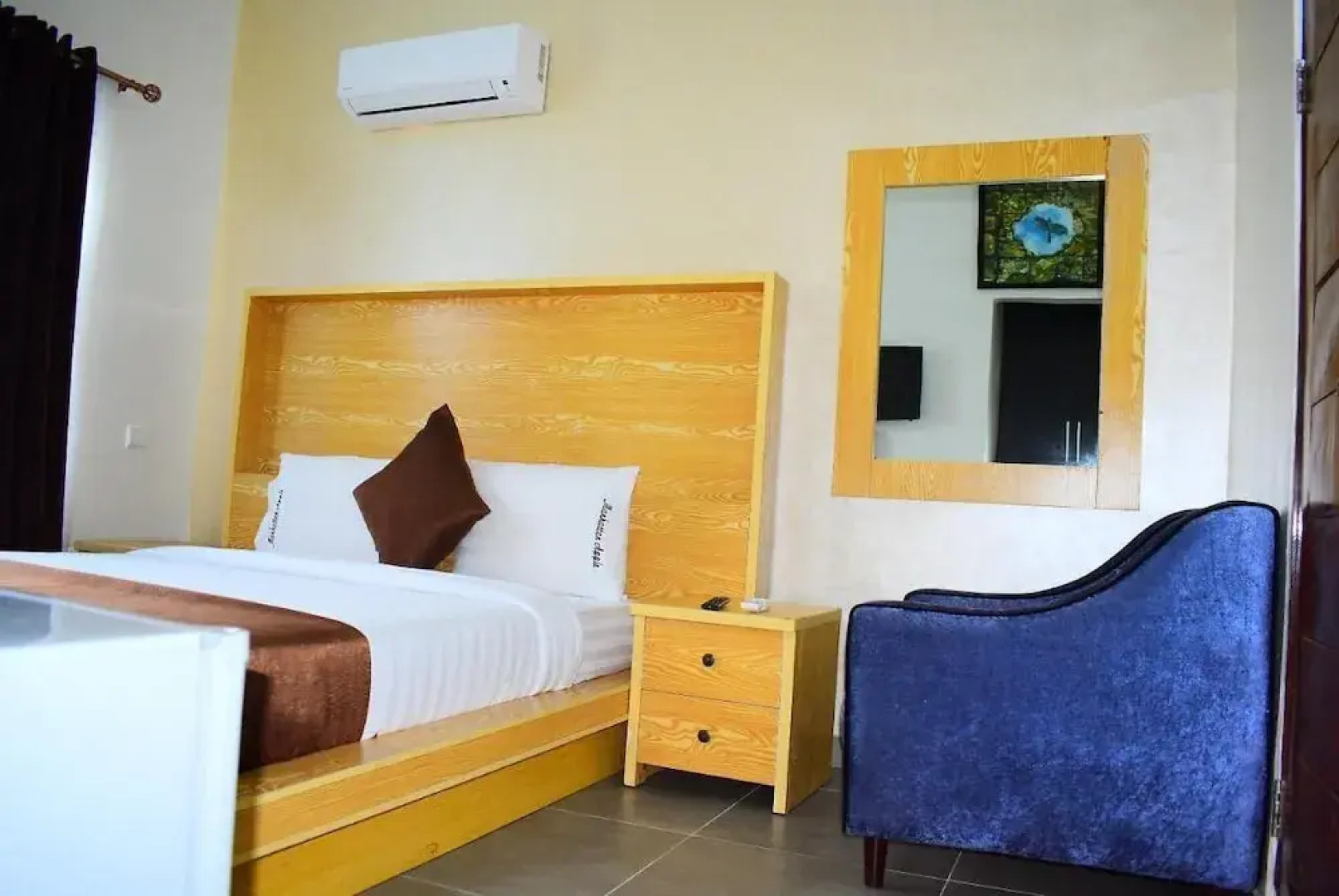 Manhattan Apple Hotel Lekki