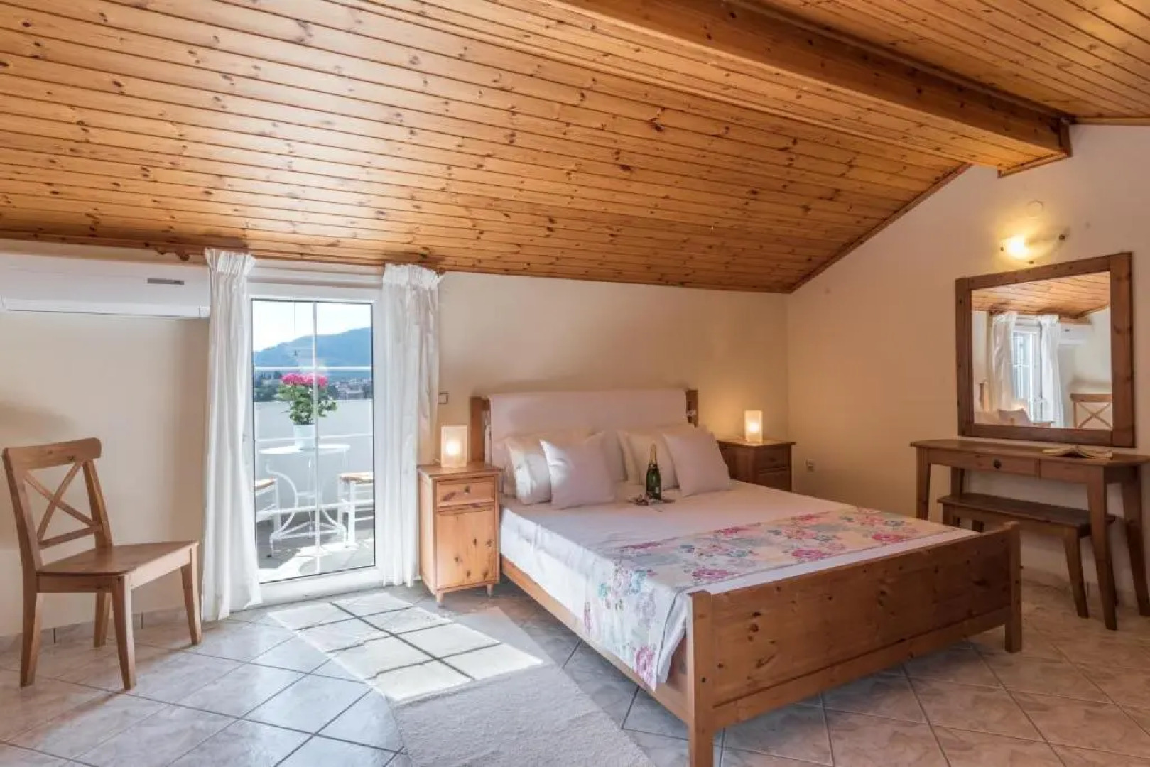 Corfu Villa Kokkini with swimming pool