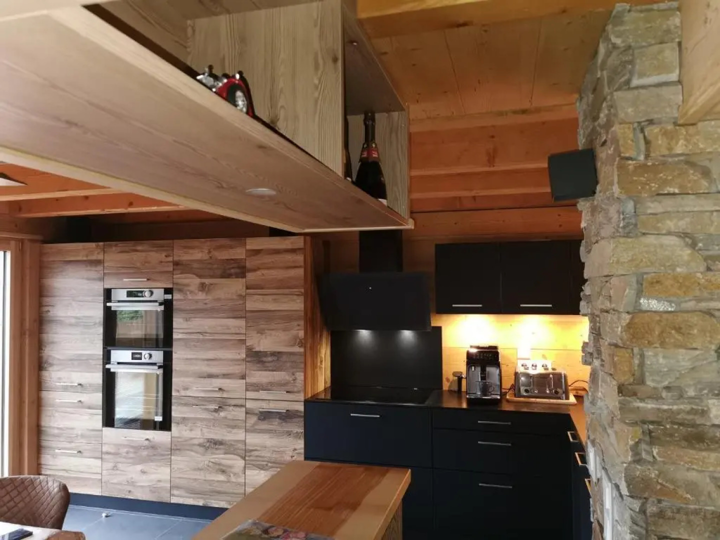 Nouveau Chalet M.META 12 pers sauna,jacuzzi,billard