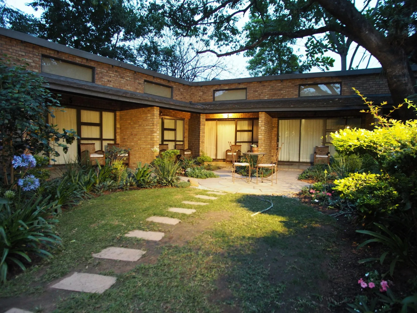 Dreamfields Guesthouse