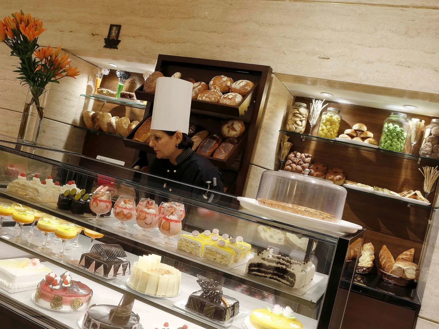 Grand Mercure Vadodara Surya Palace Hotel