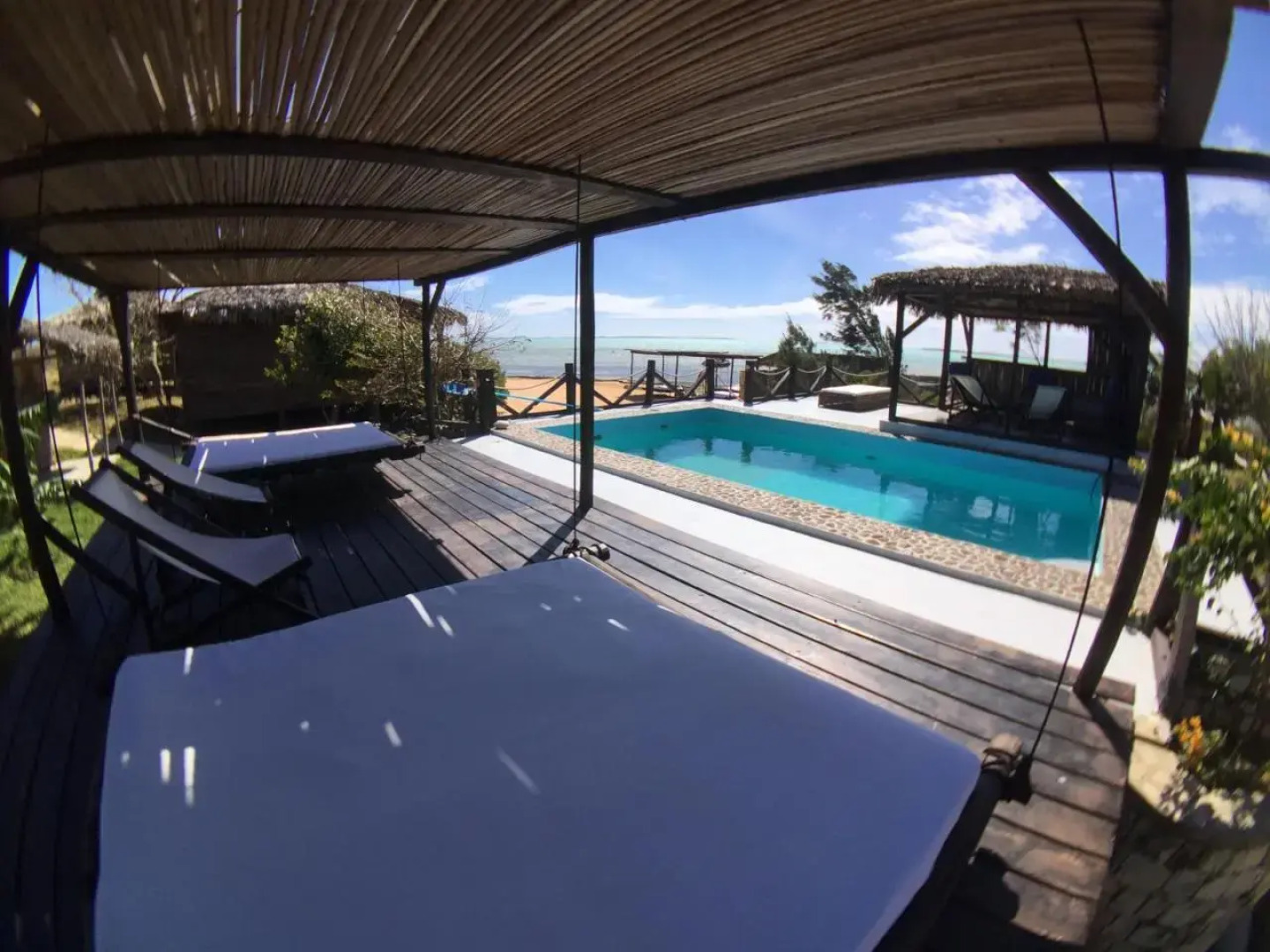 Les Paillottes De Babaomby Hotel