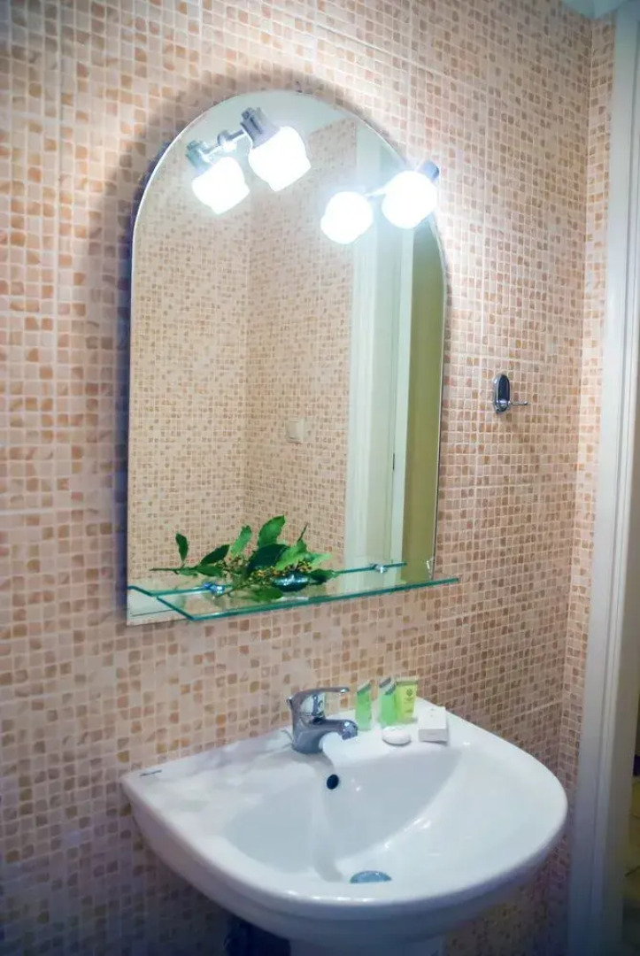 Wildrose Corfu Apartments