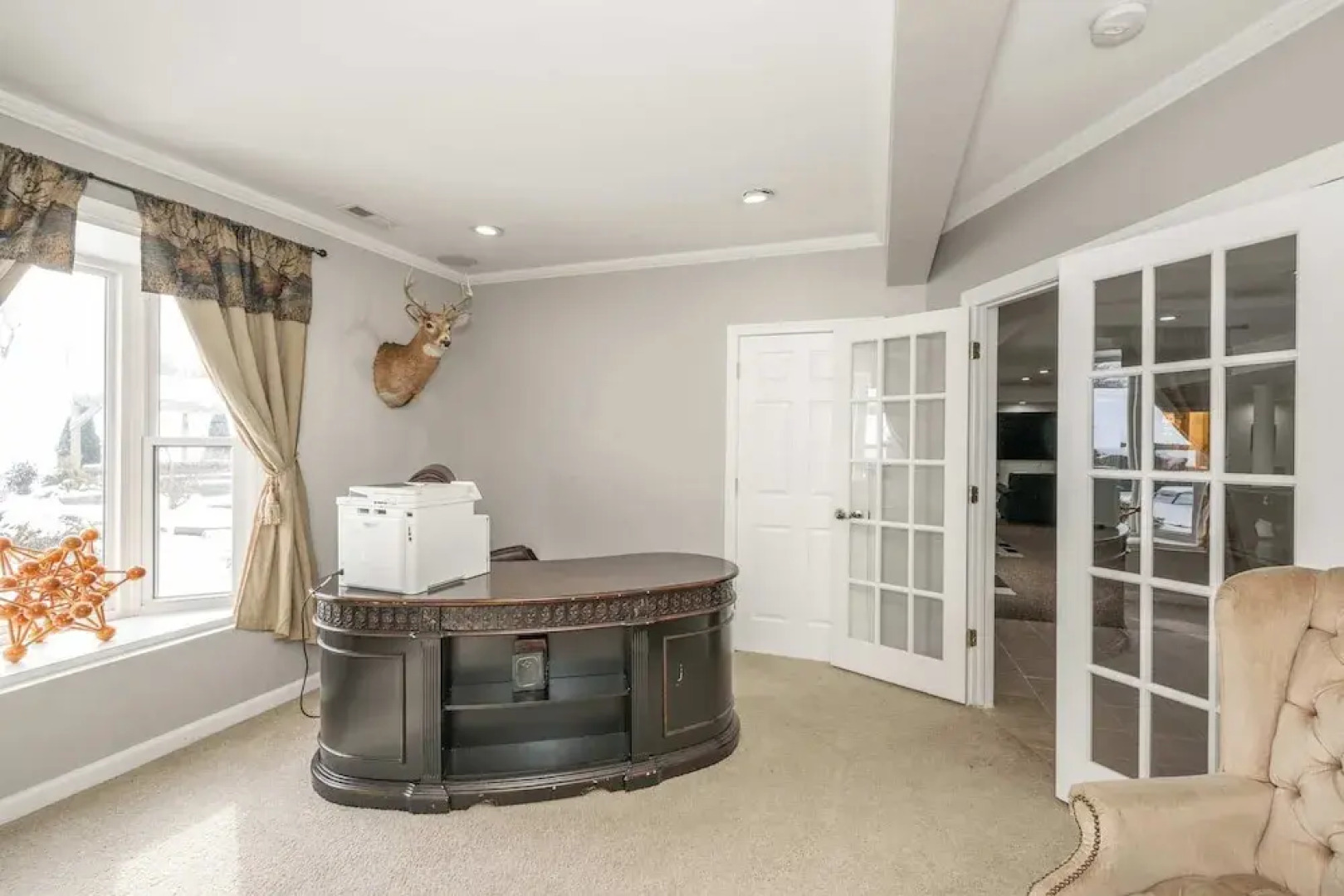 The Bishops Manor Stay for 10!