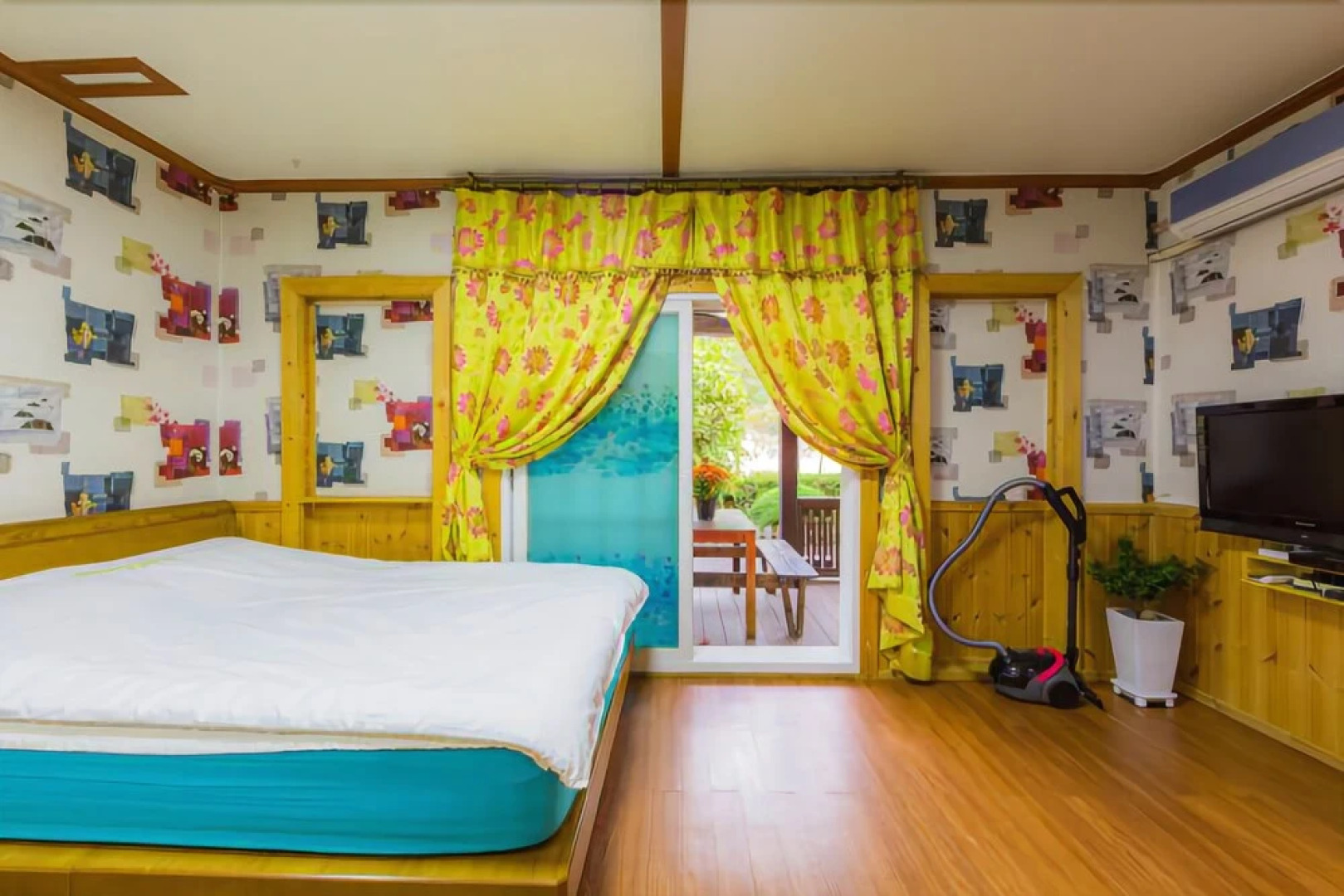 Yangpyeong Wide-garden House Pension