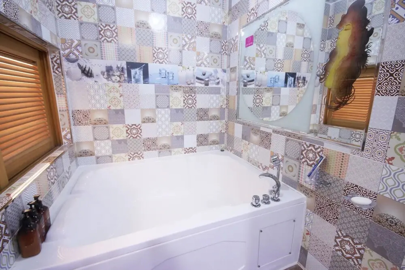 Gyeongsan Instar Hotel