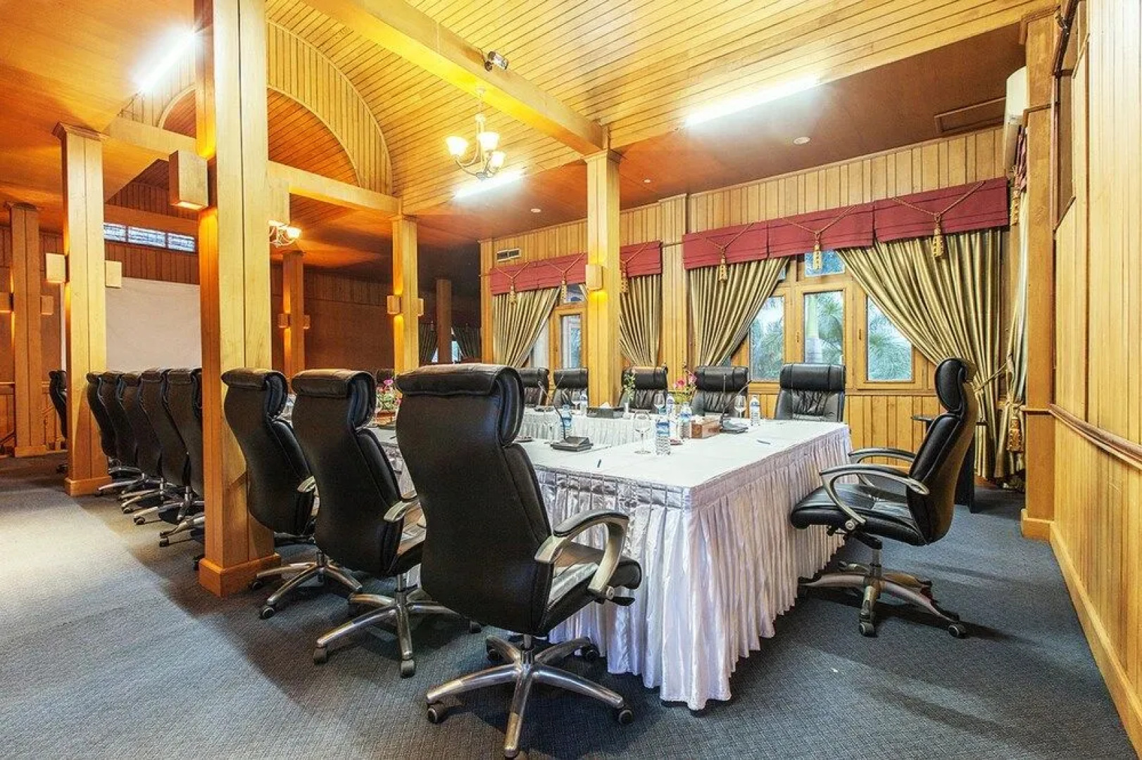 Aye Thar Yar Golf Resort