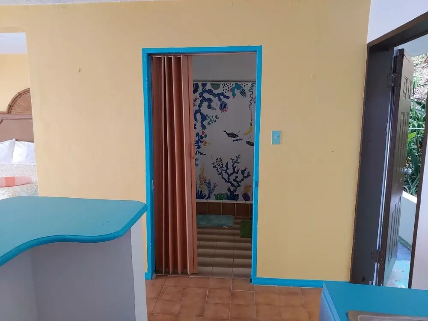 Orrie's Beach Bar Hotel