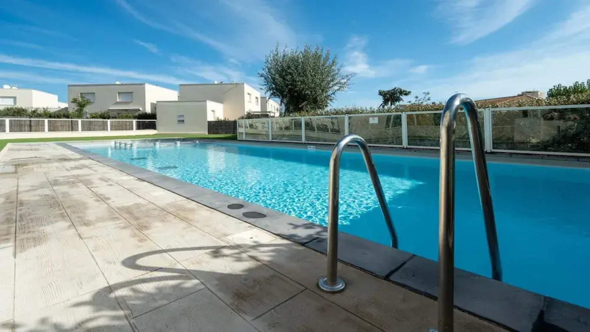 Seaside Villa Escape in Valras-plage