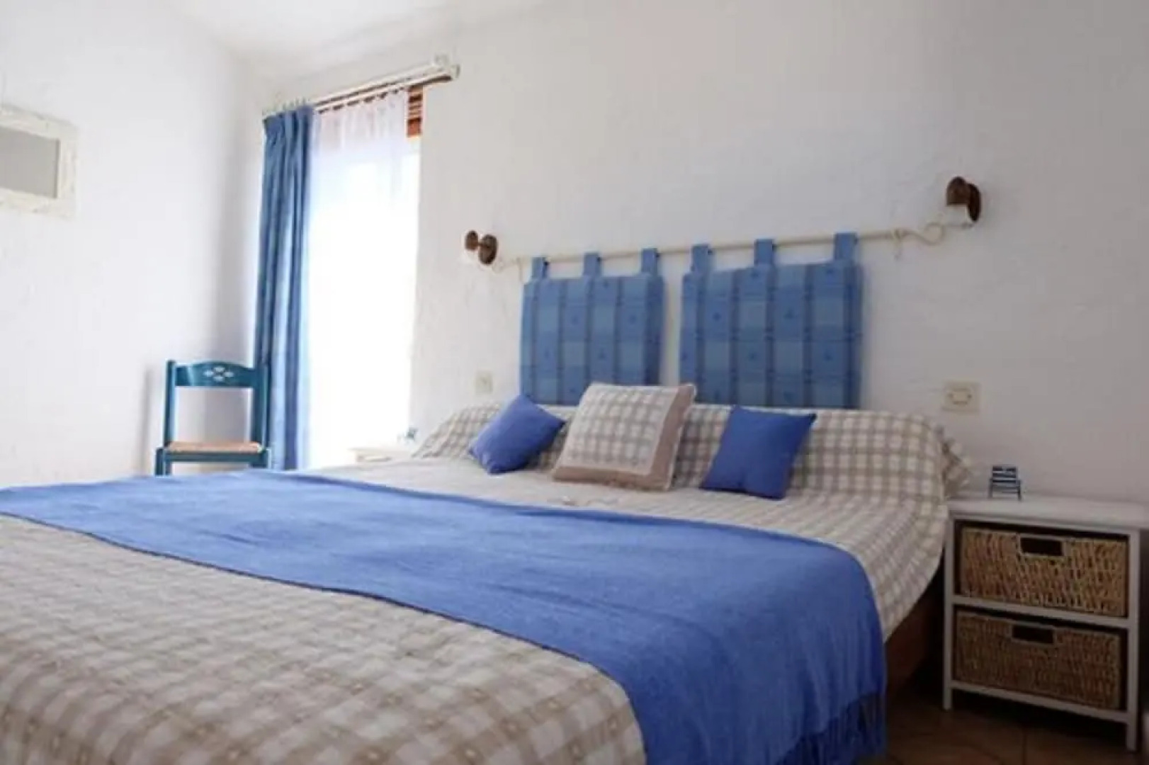 Les Violettes by Gites de France