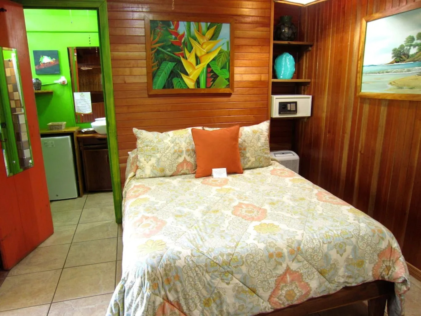 Physis Caribbean Bed & Breakfast