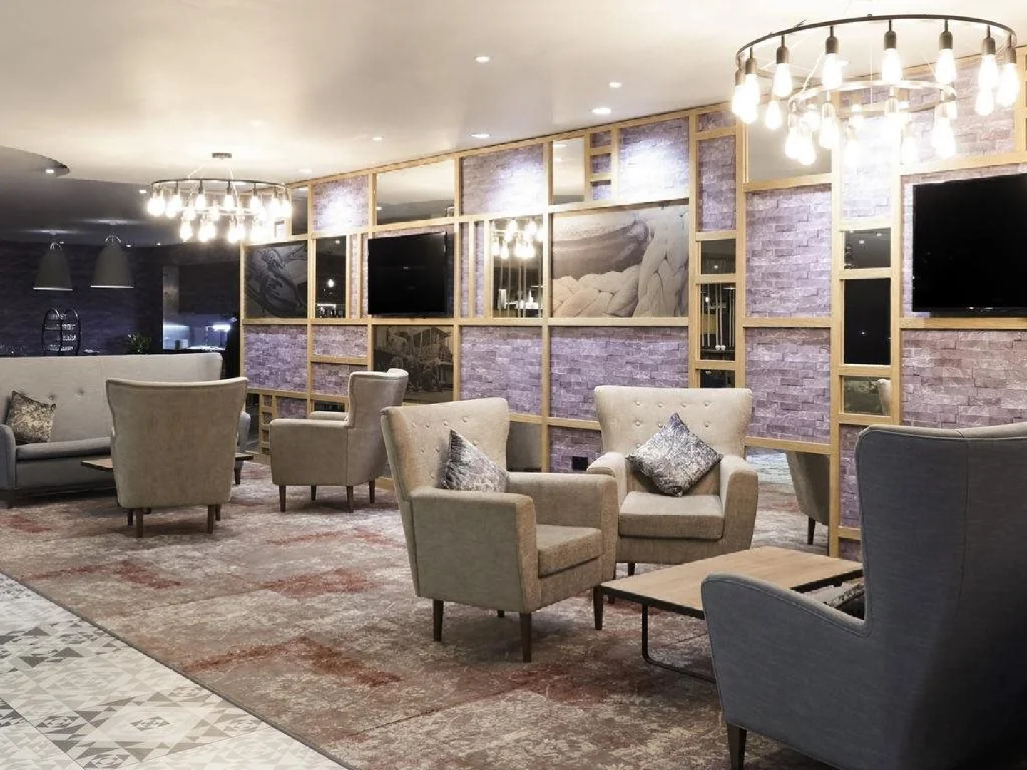 Holland House Hotel Cardiff By Sunday
