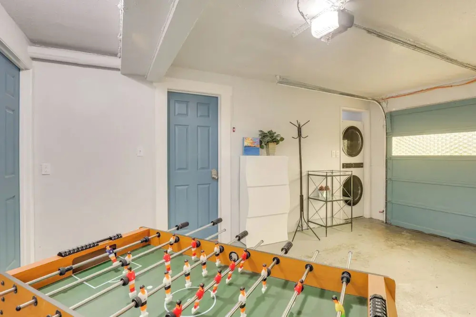 7 Mi to Dtwn: Pet-friendly Abode in Seattle!