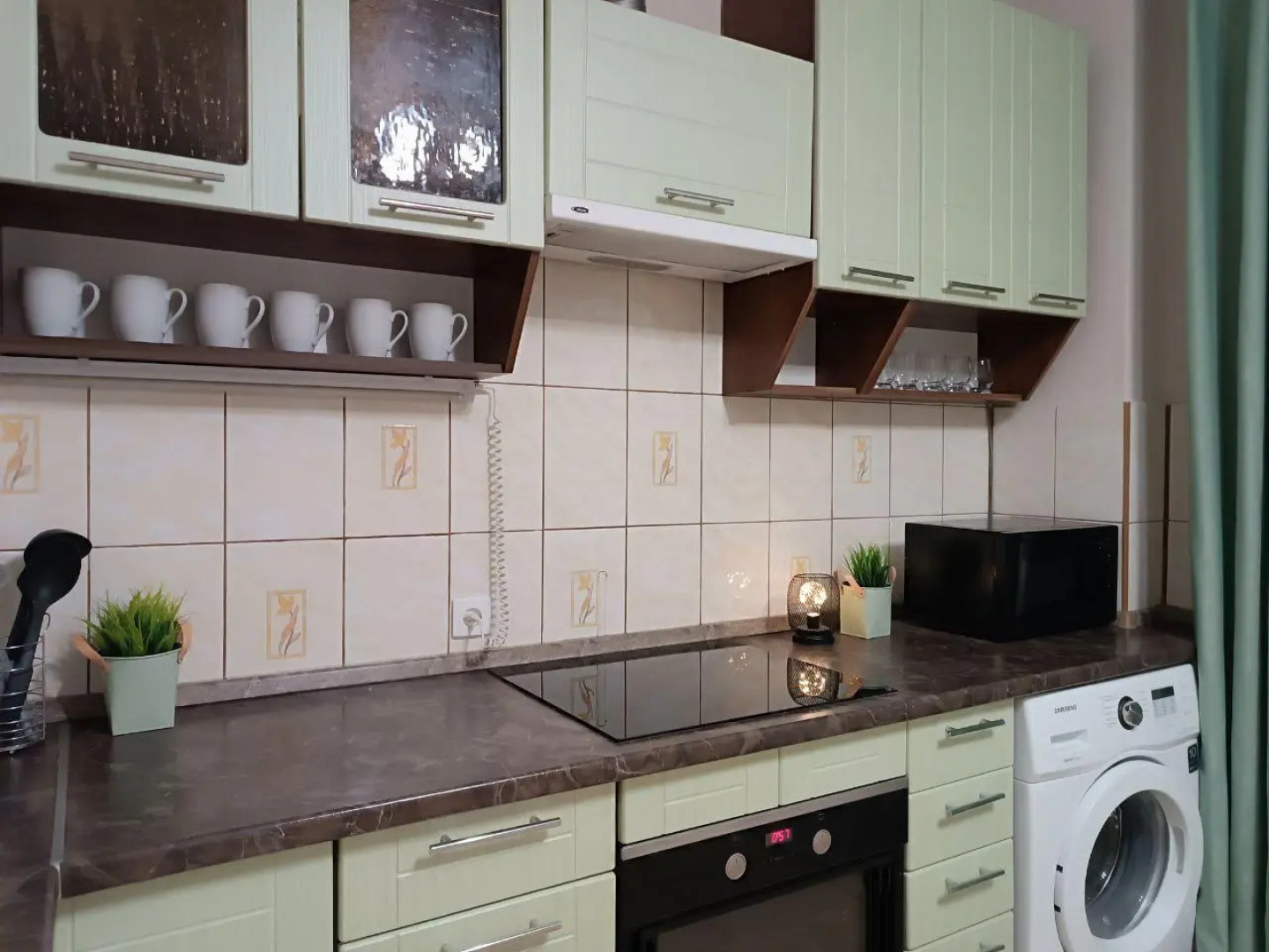 Две Подушки на улице Дуки 71