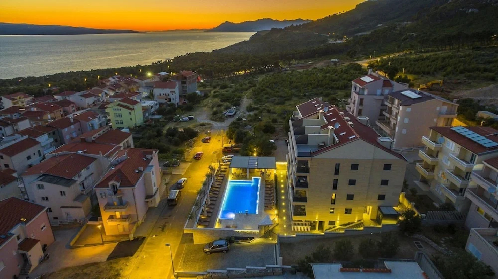 Luxury ApartHotel Makarska