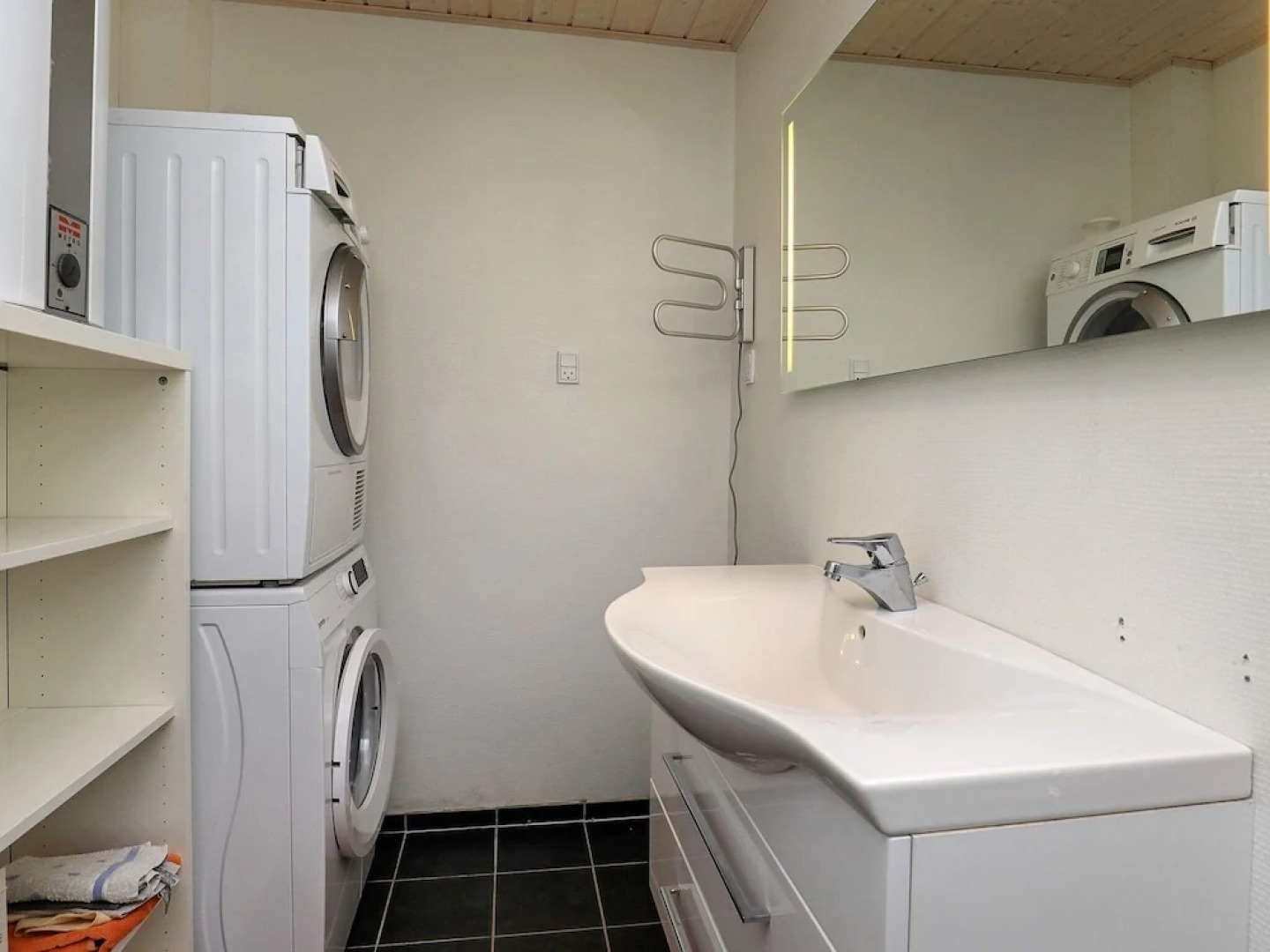 Modern Cabin in Logstor With Fireplace