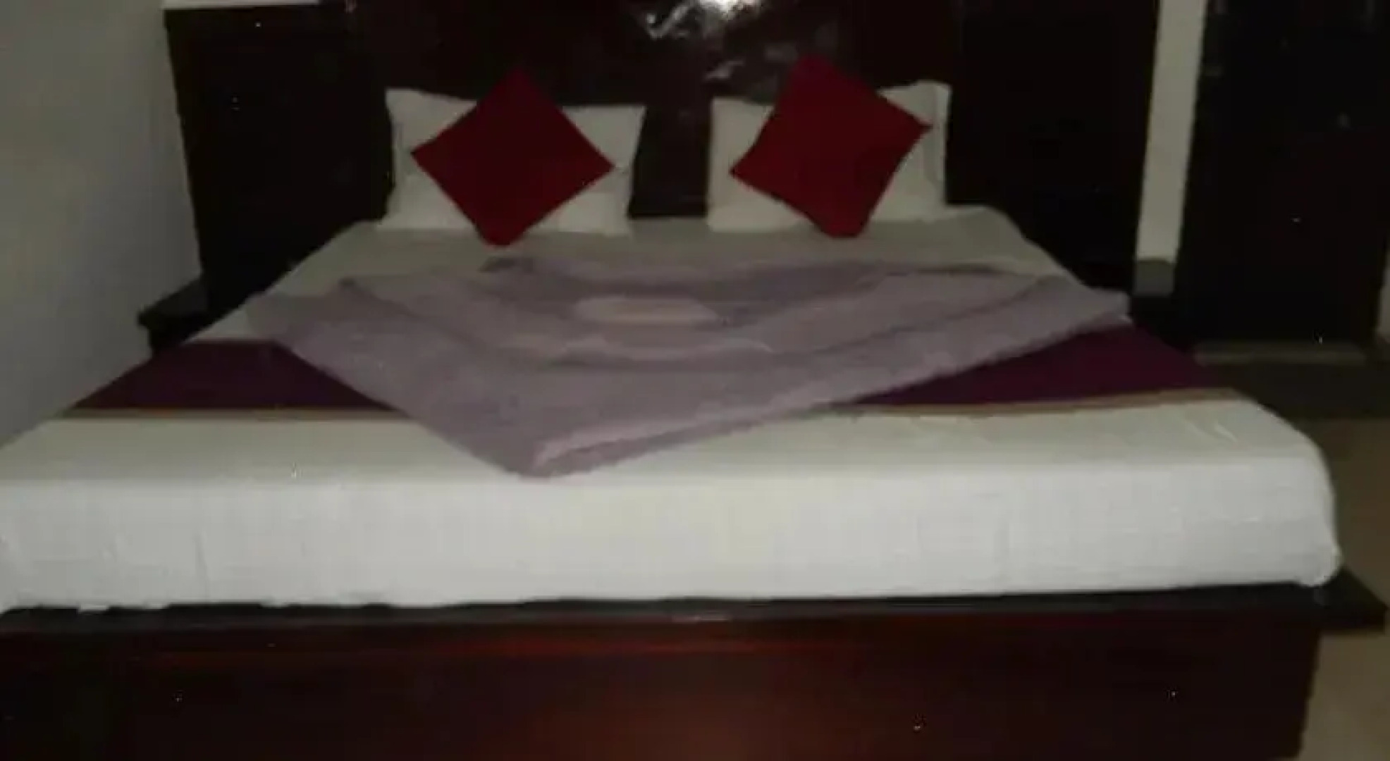 White House Tourist Lodge