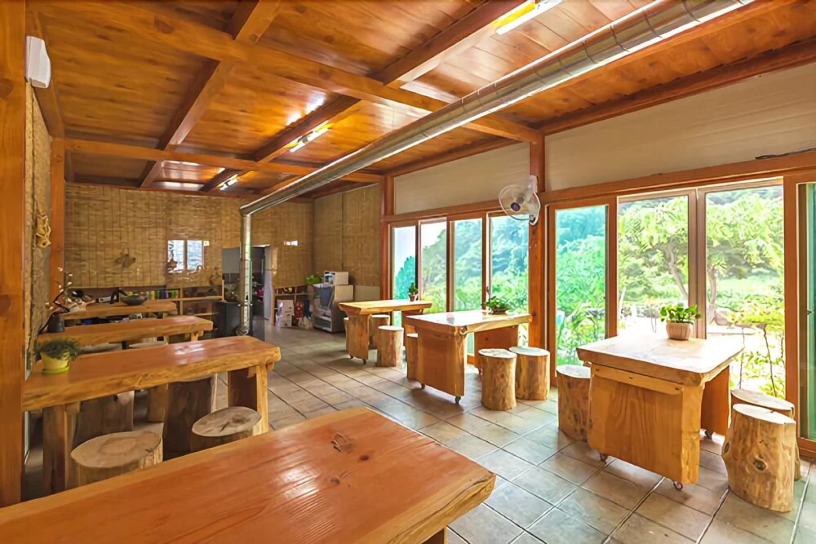 Hadong Clay House Landscape Pension