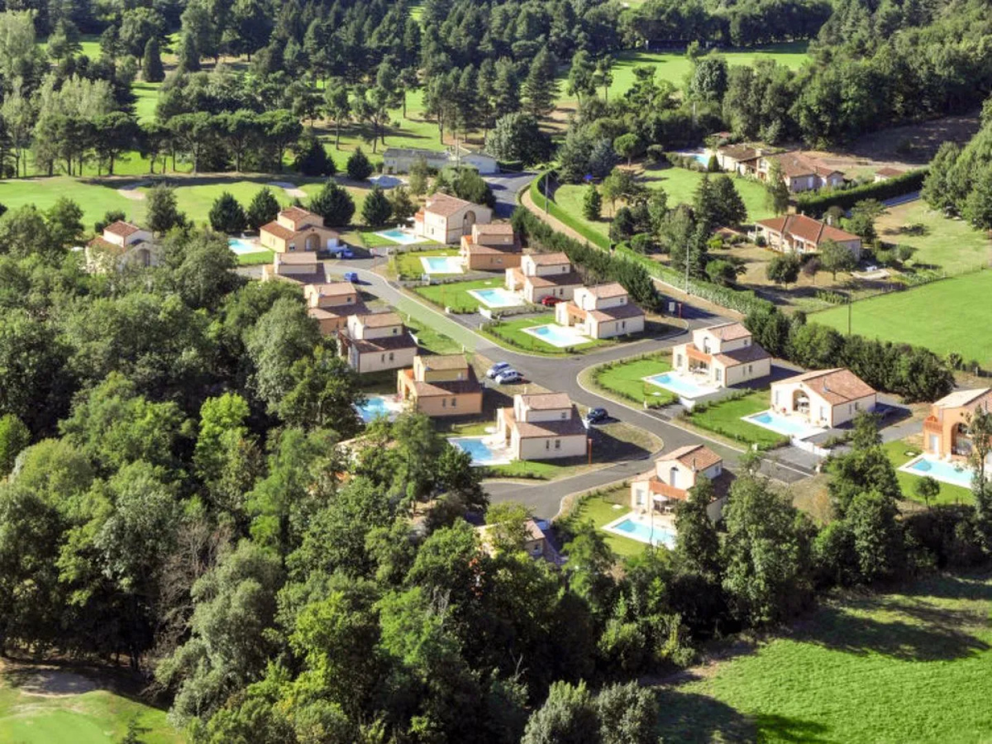 Domaine Royal Green (MZA100)