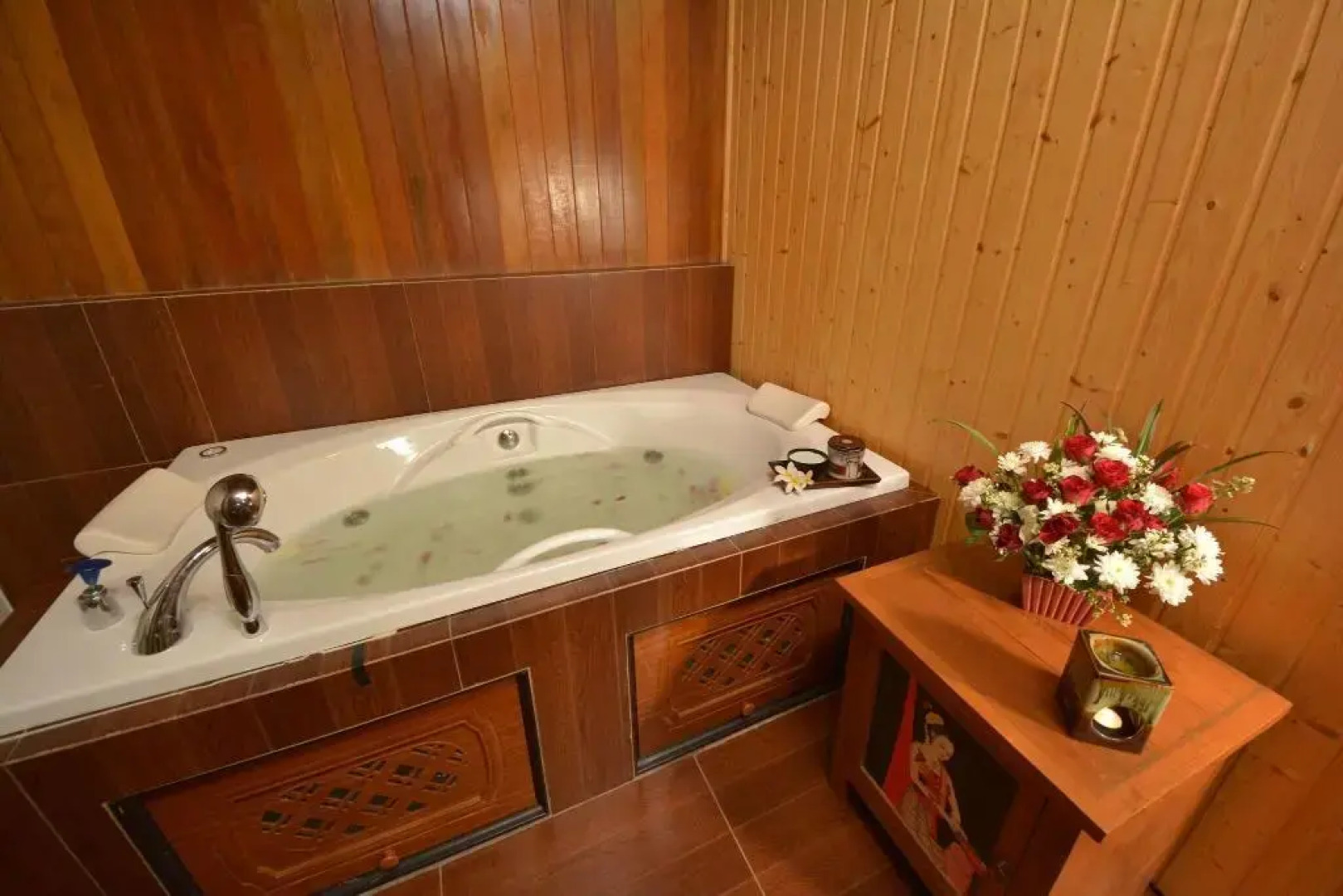 Haad Yao Bayview Resort & Spa